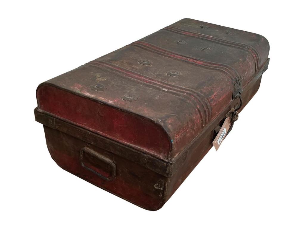 Brown metal suitcase 59x32x21h WIOR34493